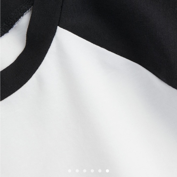 HM Raglan Cropped Tee - Picture 3 of 7